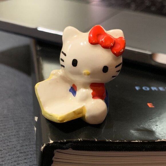 VTG Hello Kitty Ceramic Figurine Miniature 1.5" Book Reading Library 90s Sanrio - Picture 1 of 8